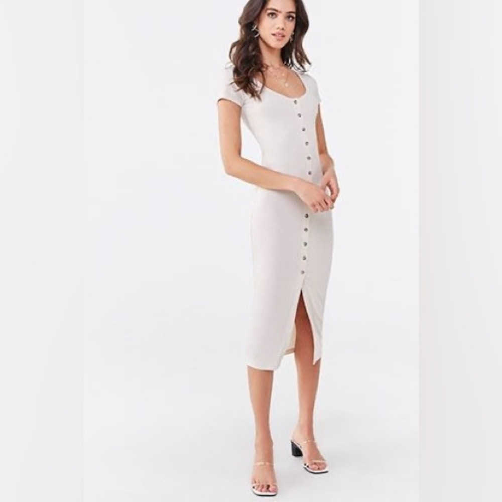 Forever 21 | Ribbed Short Sleeve Button Down Dress
